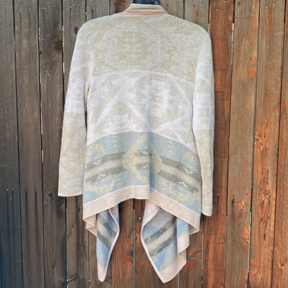 Pendleton featherweight Shawl/Wrap Sweater - Picture 4 of 5